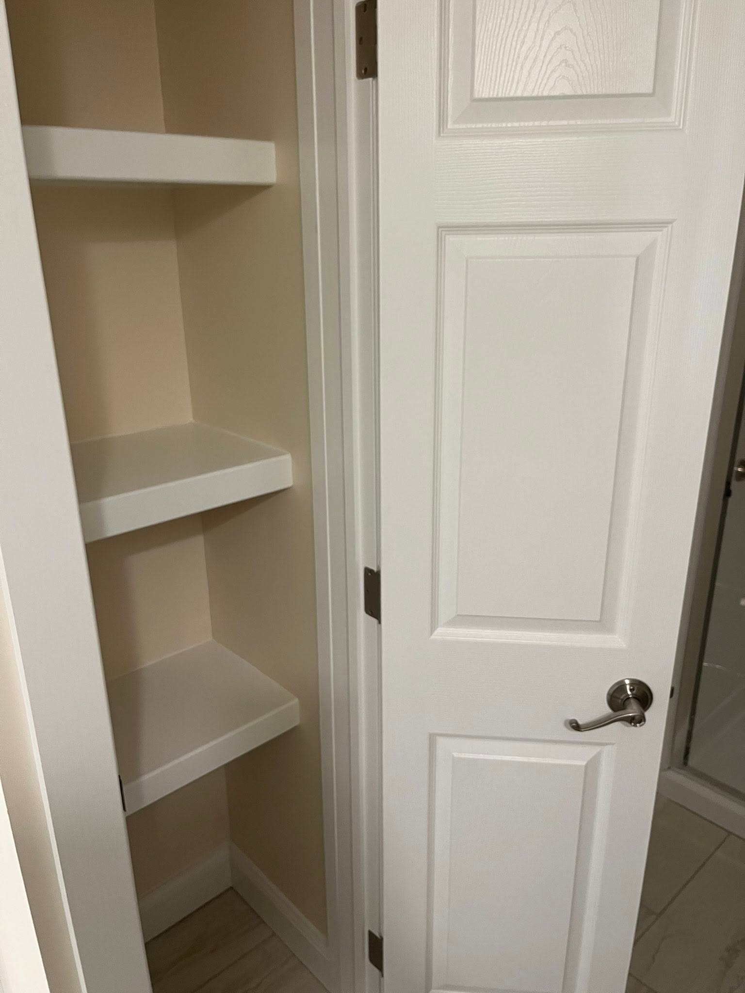 Built in shelving